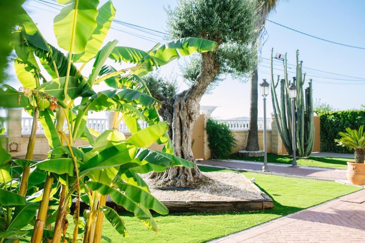 Casa Luxury "El Olivo De Cordoba" Con Jacuzzi Y Parking Privado Guest House Luaran gambar
